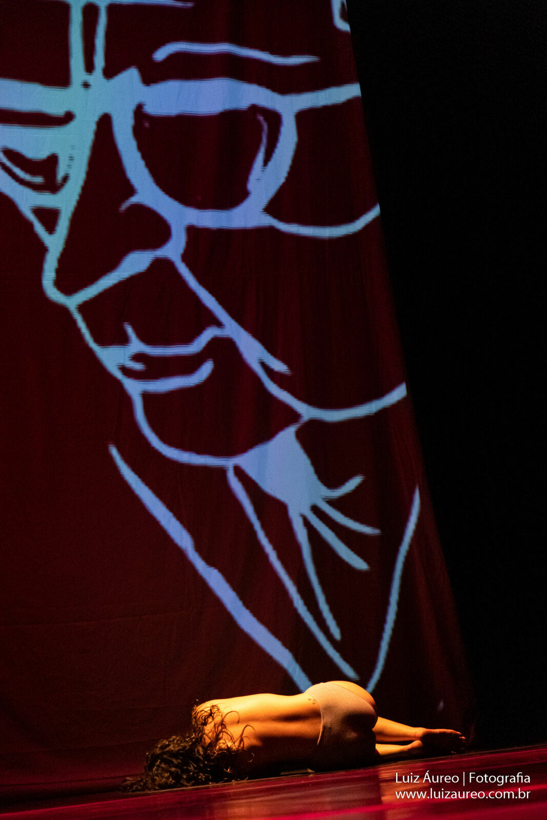 Foto ALUMBRAMENTOS - BALÉ DA CIDADE - Imagem 39